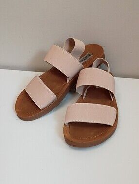 Steve Madden Tan Dual-Strap Elastic Sandals